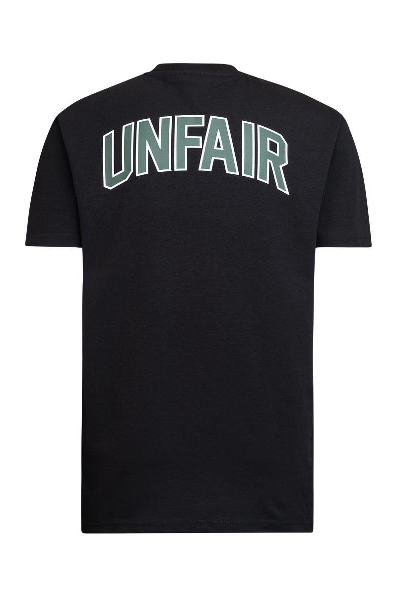 Curved Backside T-Shirt von UNFAIR ATHLETICS