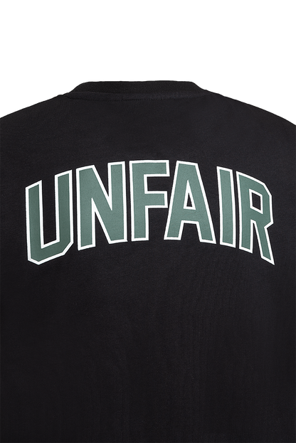 Curved Backside T-Shirt von UNFAIR ATHLETICS